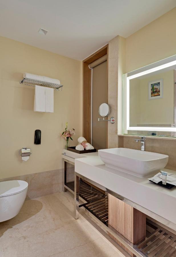 O By Tamara, Trivandrum Thiruvananthapuram ภายนอก รูปภาพ Bathroom